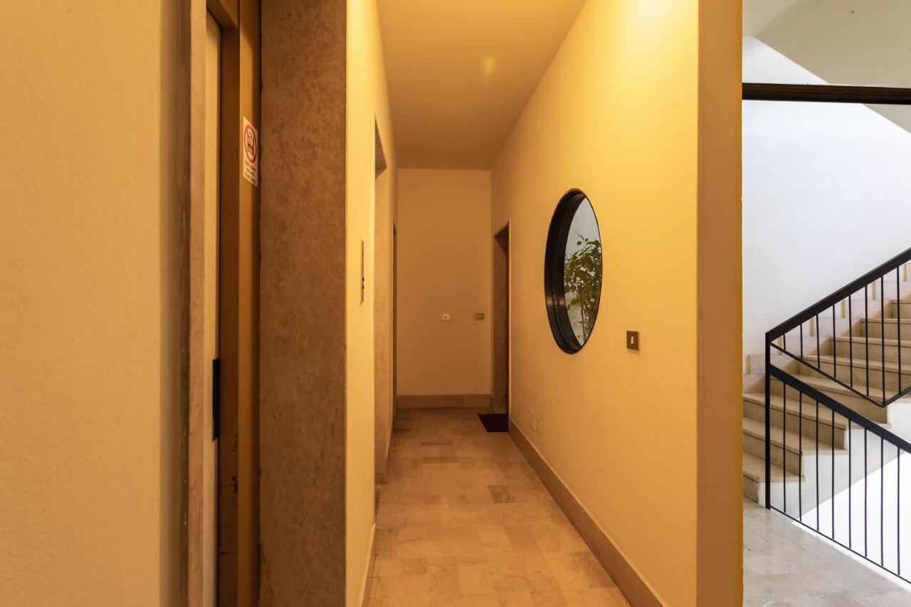 Appartement Borgo Milano Penthouse - With Parking à Vérone Extérieur photo