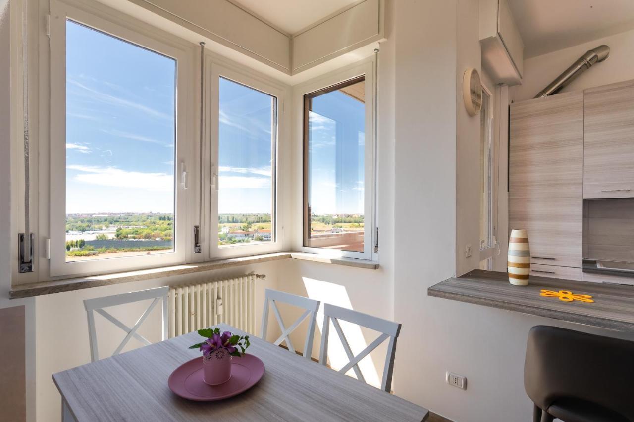 Appartement Borgo Milano Penthouse - With Parking à Vérone Extérieur photo